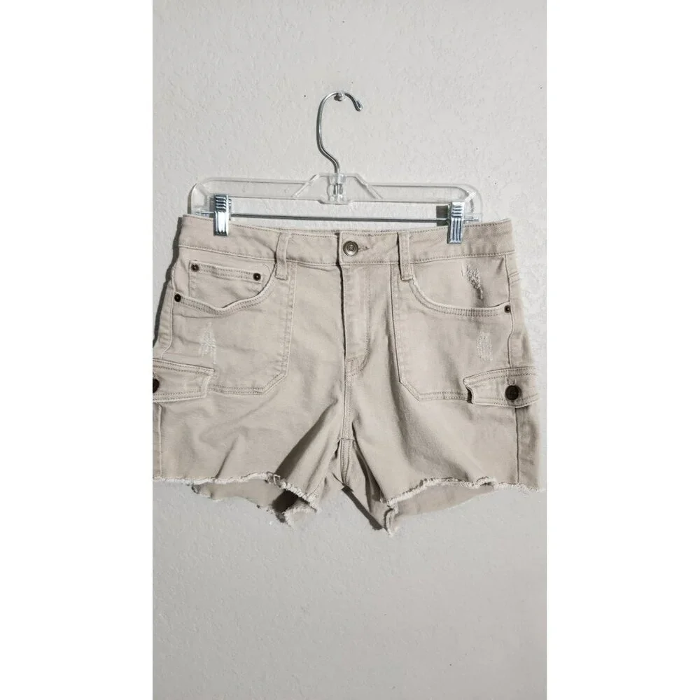 Time And Tru Shorts Womens Size 12 Khaki Beige Distressed Raw Hem Casual Outdoor